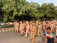 See Photos : ਘੱਲੂਘਾਰਾ ਹਫਤੇ ਤਹਿਤ ਪੁਲਿਸ ਵੱਲੋਂ ਫਲੈਗ ਮਾਰਚ,  ਪੈਰਾ ਮਿਲਟਰੀ ਫੋਰਸ ਤੇ ਪੁਲਿਸ ਹੋਈ ਸ਼ਾਮਲ