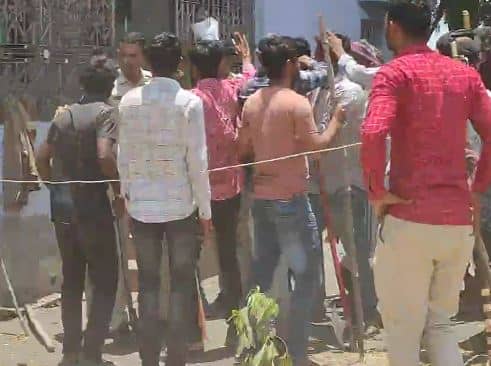 Clashes between 2 groups in Sudamda village of Surendranagar સુરેન્દ્રનગરના સુદામડા ગામે 2 જૂથ વચ્ચે અથડામણ, 3થી વધુ લોકોને પહોંચી ઈજા