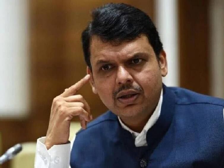 BJP leader Devendra Fadnavis has tested positive for coronavirus COVID-19 infection Devendra Fadnavis : विरोधी पक्षनेते देवेंद्र फडणवीसांना कोरोनाची लागण, संपर्कात आलेल्यांना चाचणी करुन घेण्याचं आवाहन