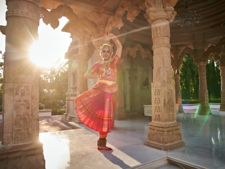 Radhika Merchant Arangetram Ceremony: अंबानी परिवार की होने वाली बहू राधिका मर्चेंट की हुई 'अरंगेत्रम' सेरेमनी, बड़ी-बड़ी हस्तियां हुईं शामिल