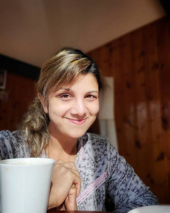Rambha B'day Special: सलमान खान, गोविंदा जैसे सुपरस्टार संग कर चुकी हैं हिट फिल्में, अब क्या कर रही हैं अभिनेत्री रंभा