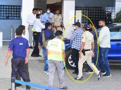 Salman Khan Pics: मर्डर की धमकी के बीच मुंबई से रवाना हुए सलमान खान! प्राइवेट एयरपोर्ट से सामने आई ये तस्वीरें