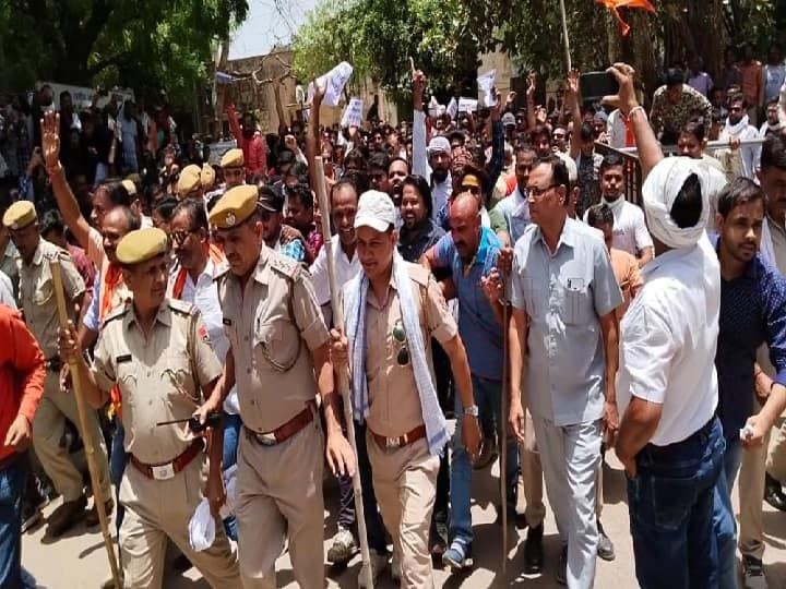 Bundi: हिंदू संगठनों ने कलेक्ट्रेट पर किया जोरदार प्रदर्शन, पुलिस ने रोका तो हुई धक्का-मुक्की, जानें पूरा मामला  