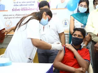 Nagpur Vaccination : मंगळवारी या केंद्रांमध्ये  निःशुल्क कोव्हिशिल्ड लस उपलब्ध