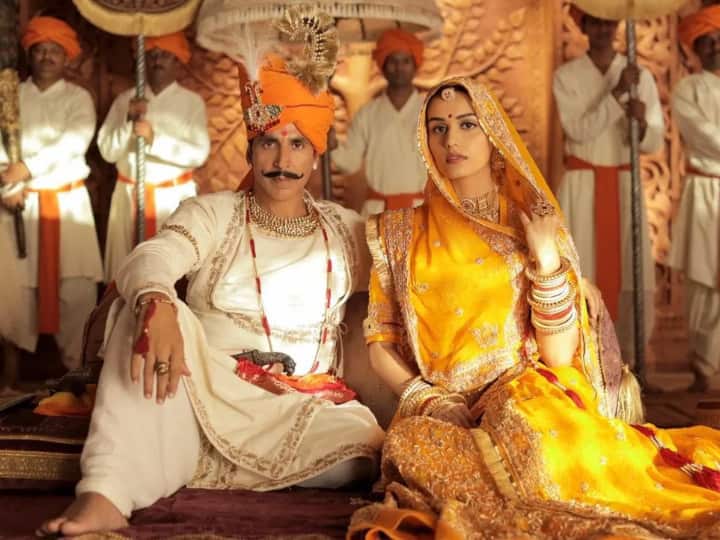 Samrat Prithviraj Day 3 Box Office Collection: On The First Weekend, Akshay Kumar's Film Does Well Samrat Prithviraj Day 3 Box Office Collection: On The First Weekend, Akshay Kumar's Film Does Well