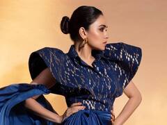 IIFA 2022 सोहळ्यात अमृता खानविलकरचा स्टनिंग अंदाज; पाहा ग्लॅमरस फोटो!