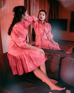 Nazriya Nazim Fahadh Photos: 'అంటే సుందరానికి' బ్యూటీ నజ్రియా నజీమ్‌ ఫహద్ బ్యూటిఫుల్ పిక్స్