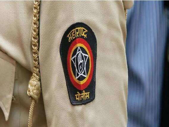 Mumbai Crime: काला जादू करने के संदेह में बेटे ने भाई और प्रेमिका के साथ मिलकर कर दी मां की हत्या, तीनों आरोपी गिरफ्तार Mumbai Crime: काला जादू करने के संदेह में बेटे ने भाई और प्रेमिका के साथ मिलकर कर दी मां की हत्या, तीनों आरोपी गिरफ्तार
