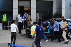 મર્ડરની ધમકી વચ્ચે મુંબઈથી રવાના થયો સલમાન ખાન, પ્રાઈવેટ એરપોર્ટ પર દેખાયો સલમાન, જુઓ ફોટો