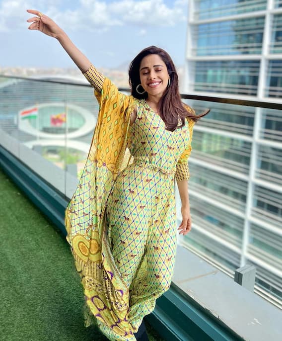 Nushrrat Bharuchha Photos: ये है Janhit Mein Jaari फेम नुसरत भरूचा की ग्लैमरस तस्वीरें, देख मर मिटेगें आप