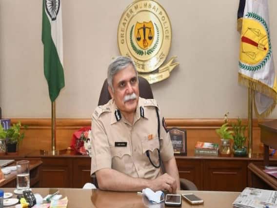 Maharashtra: 100 साल बाद बदला गया मुंबई के पुलिस कमिश्नर का कार्यालय, अब ये होगा दफ्तर का नया पता Maharashtra: 100 साल बाद बदला गया मुंबई के पुलिस कमिश्नर का कार्यालय, अब ये होगा दफ्तर का नया पता