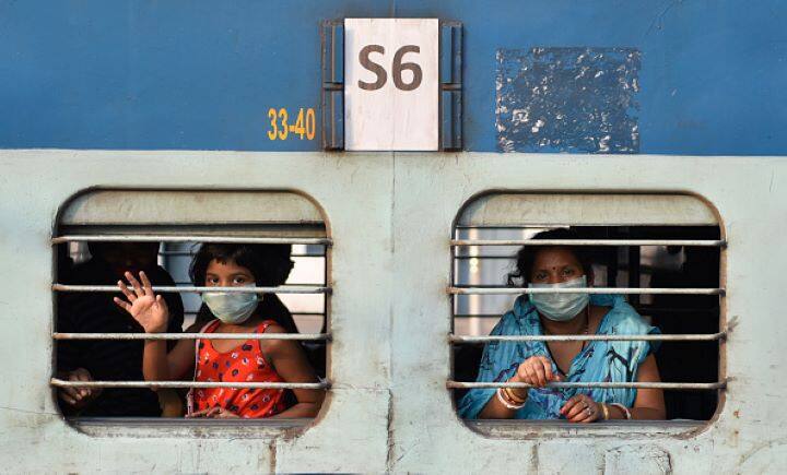 Indian Railways Clarifies on Luggage Policy No Change Has Been Made Check Details 'No Change In Luggage Policy': Railways Ministry Denies Claims Of Revising Baggage Charges