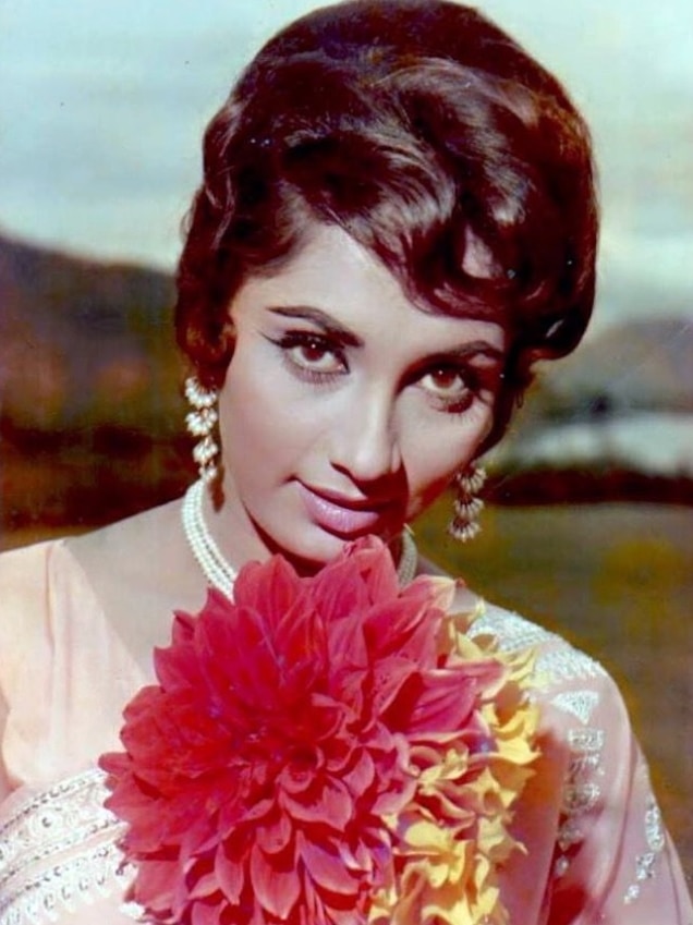 Sadhana Shivdasani Hair Style: साधना के 'साधना हेयरकट' के पीछे क्या है कहानी? आखिर क्यों हेयरस्टाइल बदलने पर मजबूर हुई थीं एक्ट्रेस