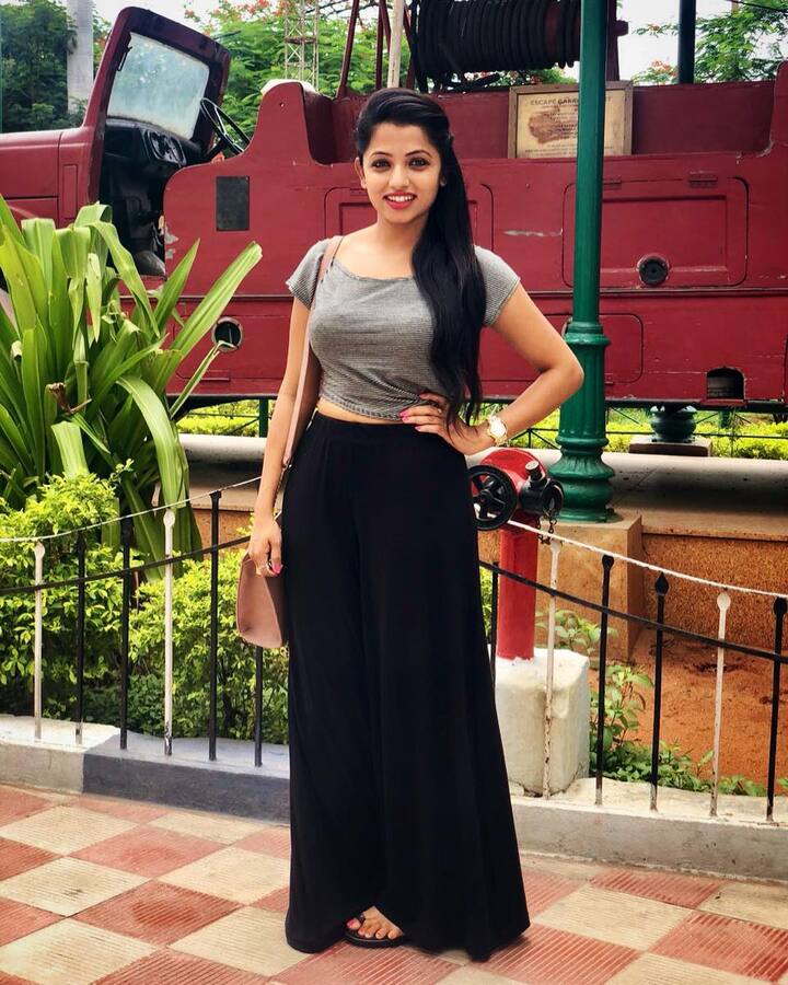 నవ్యస్వామి(image credit : Navya Swamy/Instagram)
