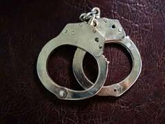 Surguja Crime News: सोशल मीडिया के जरिए ब्लैकमेल करने वाली लड़की गिरफ्तार, जाल में फंसाने के लिए सुनाती थी ऐसी कहानी