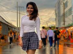 பெண்ணே இது கனவா.. நிஜமா..அசர வைக்கும் ஐஸ்வர்யா மேனனின் க்யூட் கிளிக்ஸ்...