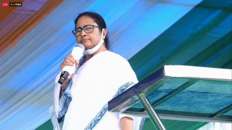 mamata banerjee said to stand up and resist rail eviction in alipurduar Mamata Banerjee: 'যেখানেই রেল-উচ্ছেদ, কোমর বেঁধে দাঁড়াবেন', নির্দেশ মমতার