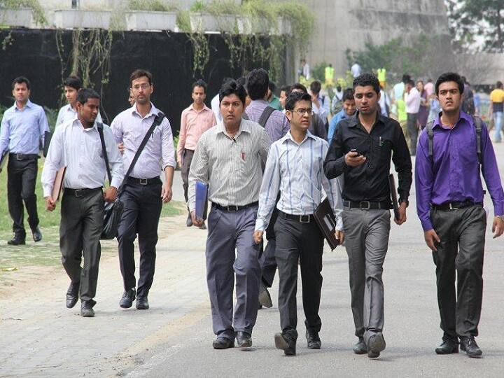 Jobs: 86% of Employees to quit their jobs in India says Michael Page report Jobs: இந்தியாவில்  அடுத்த 6 மாதங்களில் வேலையை கைவிடும் 86% ஊழியர்கள் - அதிர்ச்சியளித்த ஆய்வறிக்கை
