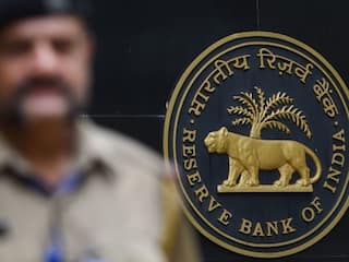 RBI Monetray Policy: భారీగా వడ్డీ రేట్లు పెంచిన RBI- ఇక EMIల బాదుడే బాదుడు!
