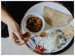 Wedding Tips: दुल्हन को शादी से पहले क्या नहीं खाना चाहिए, पढ़ें पूरी लिस्ट