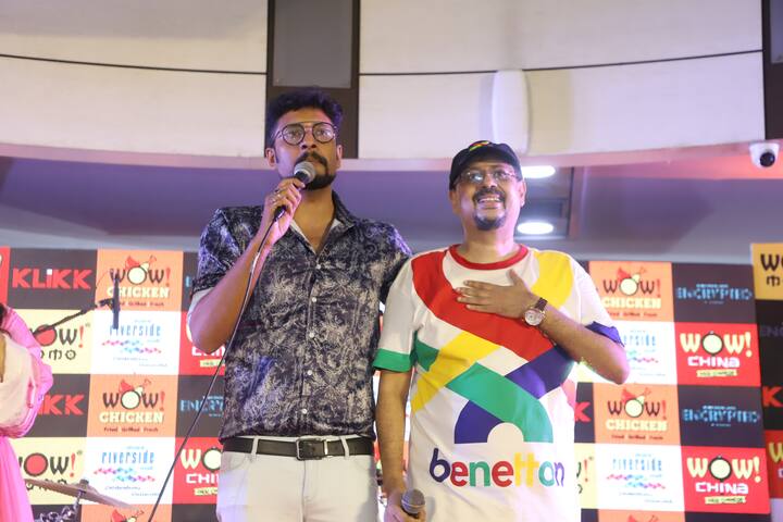 দিয়া কি পারবে এই কুখ্যাত অ্যাপ্লিকেশনটির  এনক্রিপটেড কোড এর মাস্টারমাইন্ড কে খুঁজে বের করতে? এটা কি পরিকল্পিত চক্রান্ত, নাকি কোনও ধারাবাহিক অপরাধীর কাজ? উত্তর মিলবে ওয়েব সিরিজের গল্পের ভাঁজে ভাঁজে। ক্লিক ওয়েব প্ল্যাটফর্মে মুক্তি পাবে 'এনক্রিপ্টেট'।
