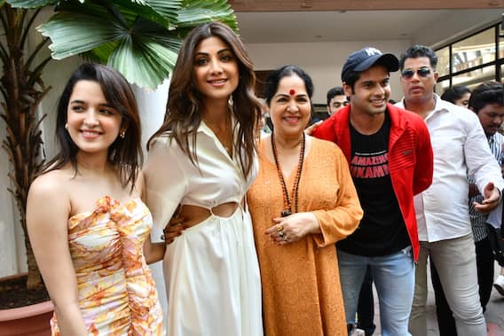 Shilpa Shetty Celebrates Birthday With Nikamma Co-Stars, Abhimanyu Dassani, Shirley Setia And Her Mom- SEE PICS