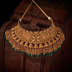 Gold Price: 1500 रुपये से ज्यादा सस्ता हो गया सोना-चांदी, जानें कितनी आई गोल्ड की कीमतों में गिरावट?