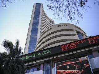 Stock Market Today: શેરબજારમાં વોલેટિલિટી, સેન્સેક્સ 52600ની ઉપર, નિફ્ટી 15700ને પાર