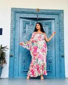 मां बनने के 6 महीने बाद चारु असोपा हुईं इतनी फिट, लेटेस्ट तस्वीरों में उनके ग्लैमर पर फिदा हो जाएंगे आप