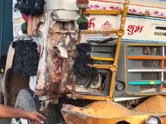 Raisen Road Accident: अंतिम संस्कार में शामिल होने जा रहे परिवार की कार को डंपर ने मारी टक्कर, 4 की मौके पर ही हुई मौत