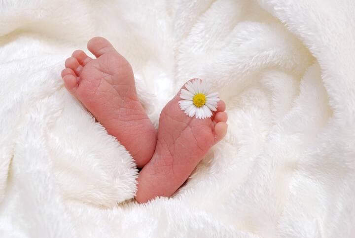 শিশু বাড়িতে আসার পর ভয় কী নিয়ে?  Sudden infant death syndrome (SIDS) যাকে  