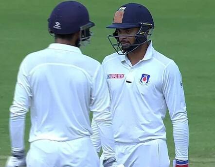 Ranji Trophy : બોલરોના શાનદાર પ્રદર્શનના કારણે ઉત્તર પ્રદેશ સેમિફાઇનલમાં, ત્રીજા દિવસે હાર્યું કર્ણાટક Ranji Trophy Quarterfinals: Uttar Pradesh through to the semifinals, beats Karnataka by 5 wickets Ranji Trophy : બોલરોના શાનદાર પ્રદર્શનના કારણે ઉત્તર પ્રદેશ સેમિફાઇનલમાં, ત્રીજા દિવસે હાર્યું કર્ણાટક