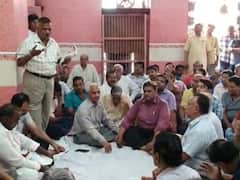 Bulandshahr Robbery: सर्राफा व्यापारी से लूट मामले में पुलिस के हाथ अबतक खाली, नाराज व्यापारियों ने दी ये चेतावनी