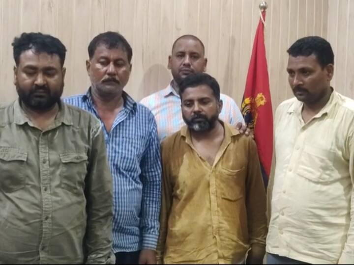 Ghazipur Crime This gang used to cheat people by selling fake gold Police arrested Ghazipur Crime: गाजीपुर में नकली सोना बेचकर लोगों को ठगता था ये गैंग, पुलिस ने ऐसे किया गिरफ्तार