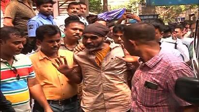 Roddur Roy remanded in custody for seven days for making offensive remarks about the army narendra modi Roddur Roy: মুখ্যমন্ত্রী সম্পর্কে অশালীন মন্তব্যের মামলায় জামিন পেলেন রোদ্দুর রায়