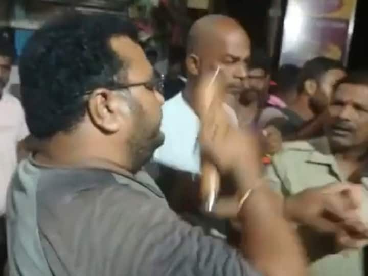 Kamareddy man threatens people with gun in bar and restaurant Kamareddy: కామారెడ్డిలో తుపాకీ హల్‌చల్! బార్‌లో బీభత్సం చేసిన యువకుడు
