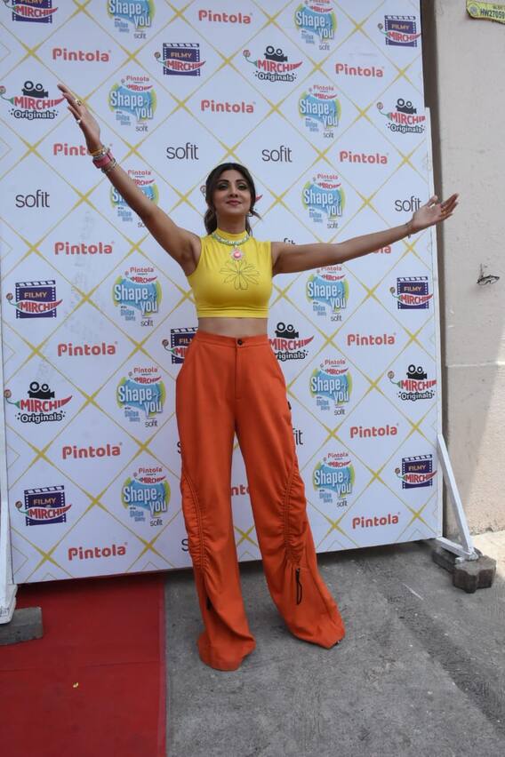 Shilpa Shetty: शिल्पा शेट्टी के चैट शो 'शेप ऑफ यू' नुसरत भरूचा बनीं स्पेशल गेस्ट. सामने आईं तस्वीरें