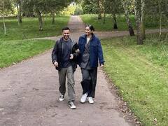 Anand Ahuja ने सोनम कपूर के बर्थडे पर शेयर कीं अनसीन फोटोज़, लिखा 'मेरी बीवी...मेरी बेस्ट फ्रेंड...मेरी गर्लफ्रेंड'