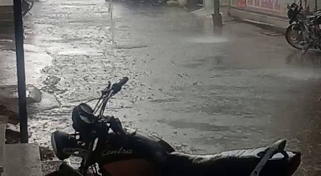 Gujarat Monsoon : Barwala found one inch rainfall during last 24 hours with more 4 Talukas Gujarat Monsoon : ગુજરાતમાં સતત બીજા દિવસે વરસાદ, બોટાદના બરવાળામાં એક ઇંચથી વધુ વરસાદ