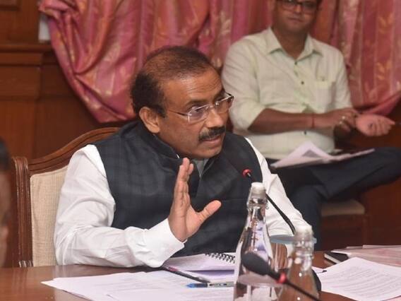 तात्पुरत्या फायद्यासाठी शेतकऱ्यांचा विश्वास तोडू नका, शेतकऱ्यांना दर्जेदार बियाणेच द्या, राजेश टोपेंचं आवाहन तात्पुरत्या फायद्यासाठी शेतकऱ्यांचा विश्वास तोडू नका, शेतकऱ्यांना दर्जेदार बियाणेच द्या, राजेश टोपेंचं आवाहन