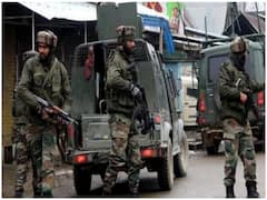 Jammu and Kashmir: सुरक्षाबलों के हाथ लगी एक और बड़ी सफलता, शोपियां में हुई मुठभेड़ में एक आंतकी ढेर