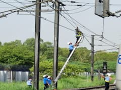 Delhi Metro Blue Line Service: दिल्ली मेट्रो के इस रूट पर बाधित है सेवा, DMRC ने ट्वीट कर दी ये जानकारी