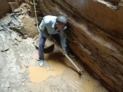 Sidhi Water Man Story: दशरथ मांझी की तरह हिम्मत और हौसले वाली है सीधी के 'वाटर मैन' की कहानी, तीन साल से खोद रहे कुआं