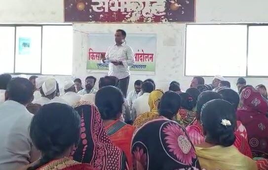 Puntamba Gram Sabha : पुणतांब्यात ग्रामसभेला सुरुवात, आंदोलनाची पुढची दिशा आज ठरणार