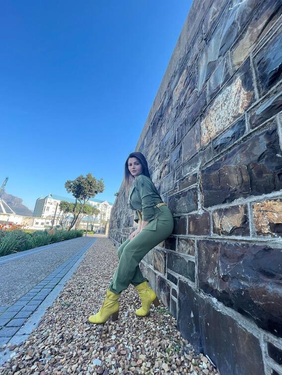 खतरों के खिलाडी के सेट पर अदाओं के जलवे बिखेरतीं रुबीना दिलैक