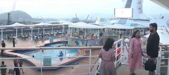Inside Cruise Ship In Vizag: విలాసవంతమైన క్రూయిజ్ షిప్ లో అసలు ఏముంది..? | ABP Desam