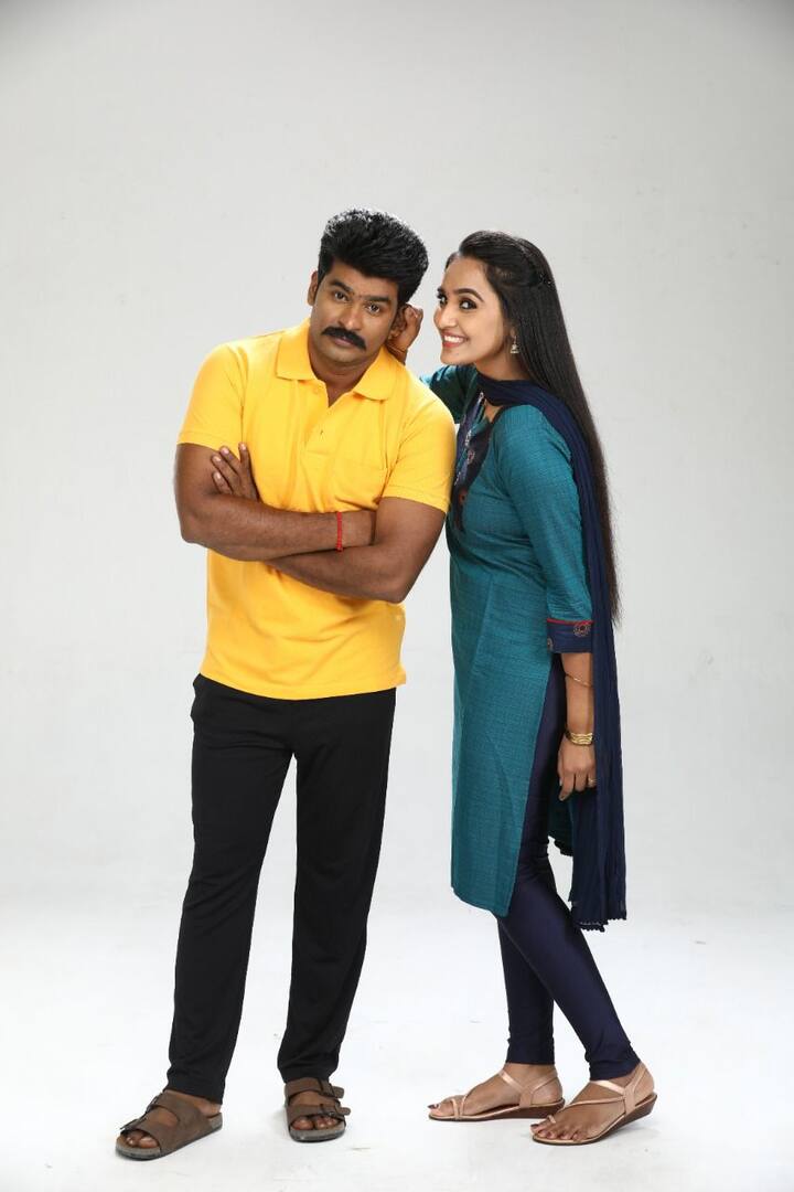 காத கொடு ரகசியம் சொல்றேன்