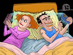 Smart Phone Effect: ఫోన్ అతిగా చూస్తే ఆయుష్షు ఫట్! 34 ఏళ్లు వృథా చేస్తున్నారట: తాజా స్టడీ వెల్లడి