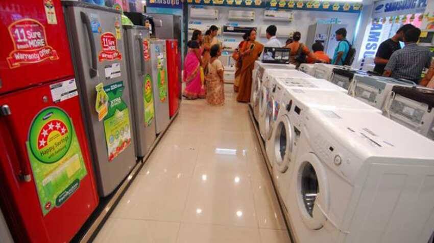 Refrigerator Import Ban: मेक इन इंडिया को बढ़ावा देने के लिए रेफ्रिजरेटर के आयात पर लग सकता है बैन, सरकार कर रही विचार India Likely To Impose Restrictions On Import Of Refrigerator To Boost Domestic Manufacturing And Make In India Refrigerator Import Ban: मेक इन इंडिया को बढ़ावा देने के लिए रेफ्रिजरेटर के आयात पर लग सकता है बैन, सरकार कर रही विचार