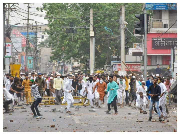 Ranchi Violence: जिहाद-माफिया नाम से WhatsApp ग्रुप बनाकर साजिश, फिर गड़बड़ी की फिराक में उपद्रवी, एडमिन की तलाश में पुलिस